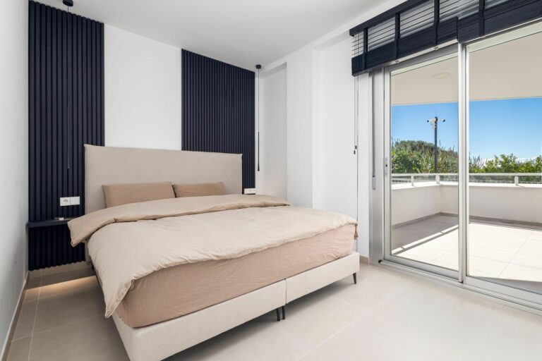 a2e481ec18354cccb64a14541f8184b2 - 10