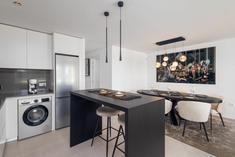 a2e481ec18354cccb64a14541f8184b2 - 7