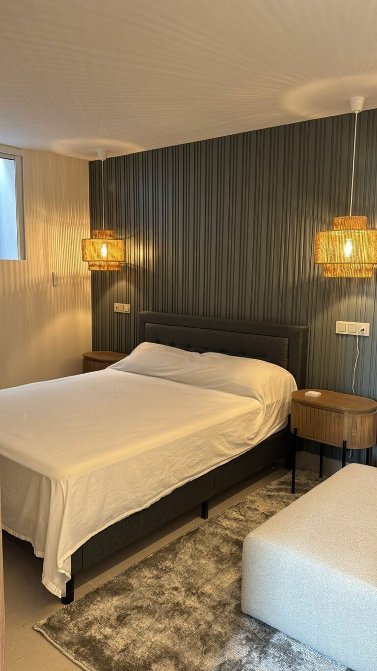 a3de42baf6bf80e828d26f0223bdd6d1 - 11