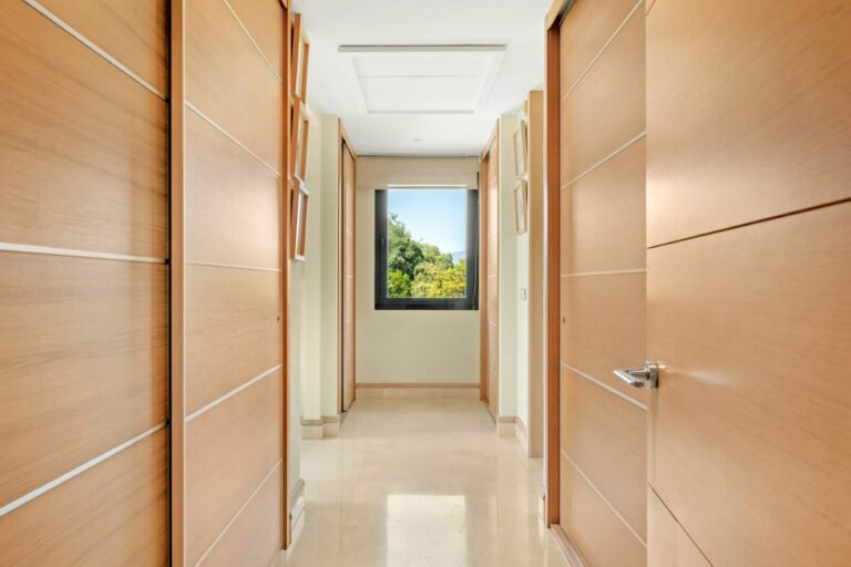 a43fd5077b49e75d5beac9a9a4f55020 - 14