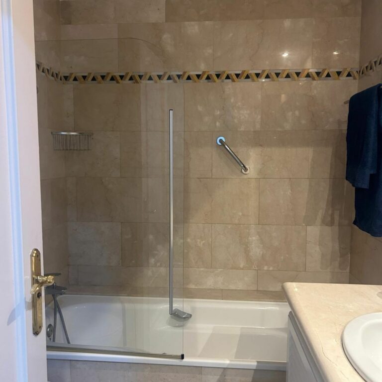 a4c3752a43bd219029e9b87aa1784645 - 15