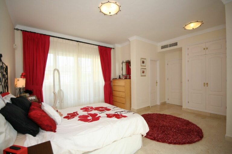 a584318a5254c2120ee7f0ab8cda9ce1 - 10