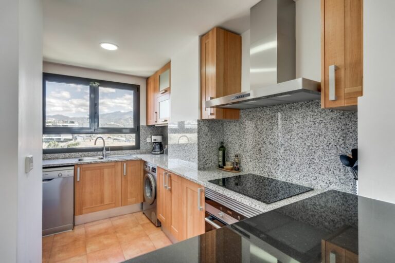 a6a1e419565a12587f293a1e88042f5b - 3