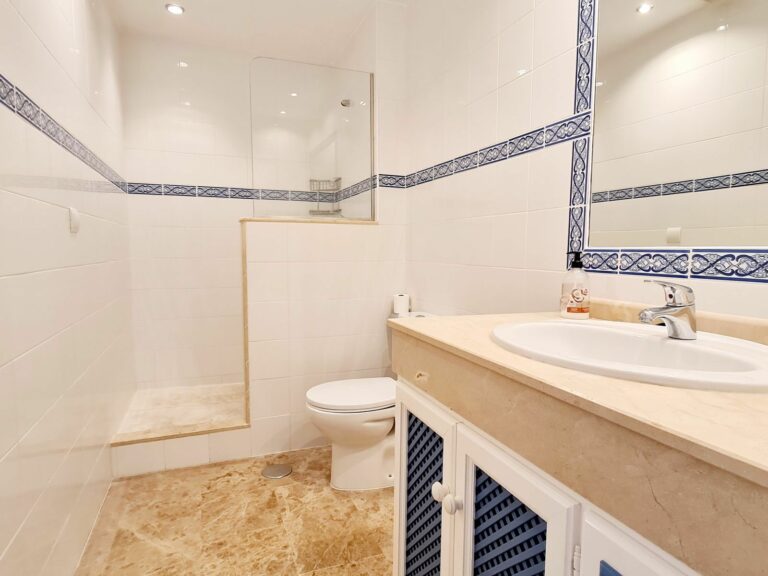 a7dd1672aa25d810a3f9b8d928663934 - 12