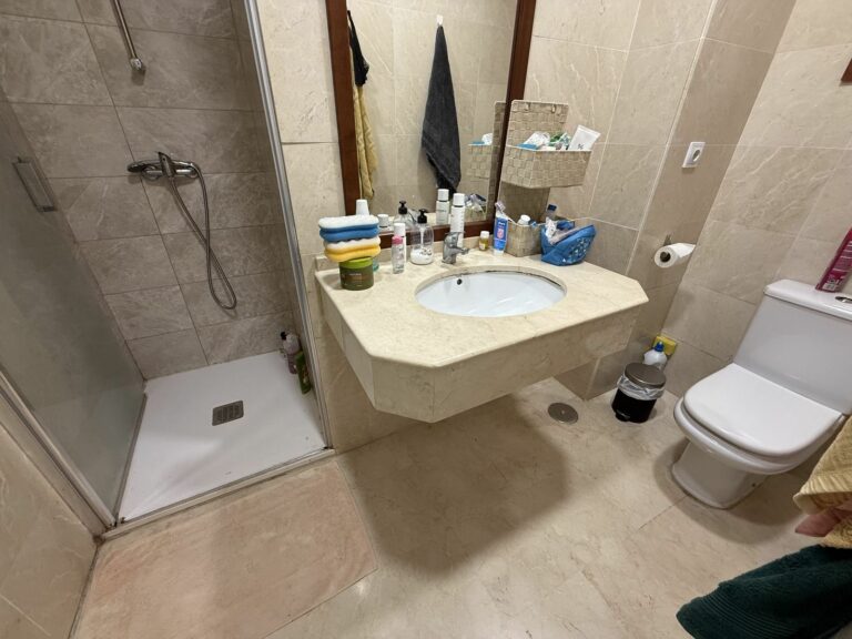 a80d6d01adbedca3306110e0a2f9a236 - 5