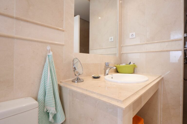 a92561b4ab8d336da2ad64753b23da8c - 12