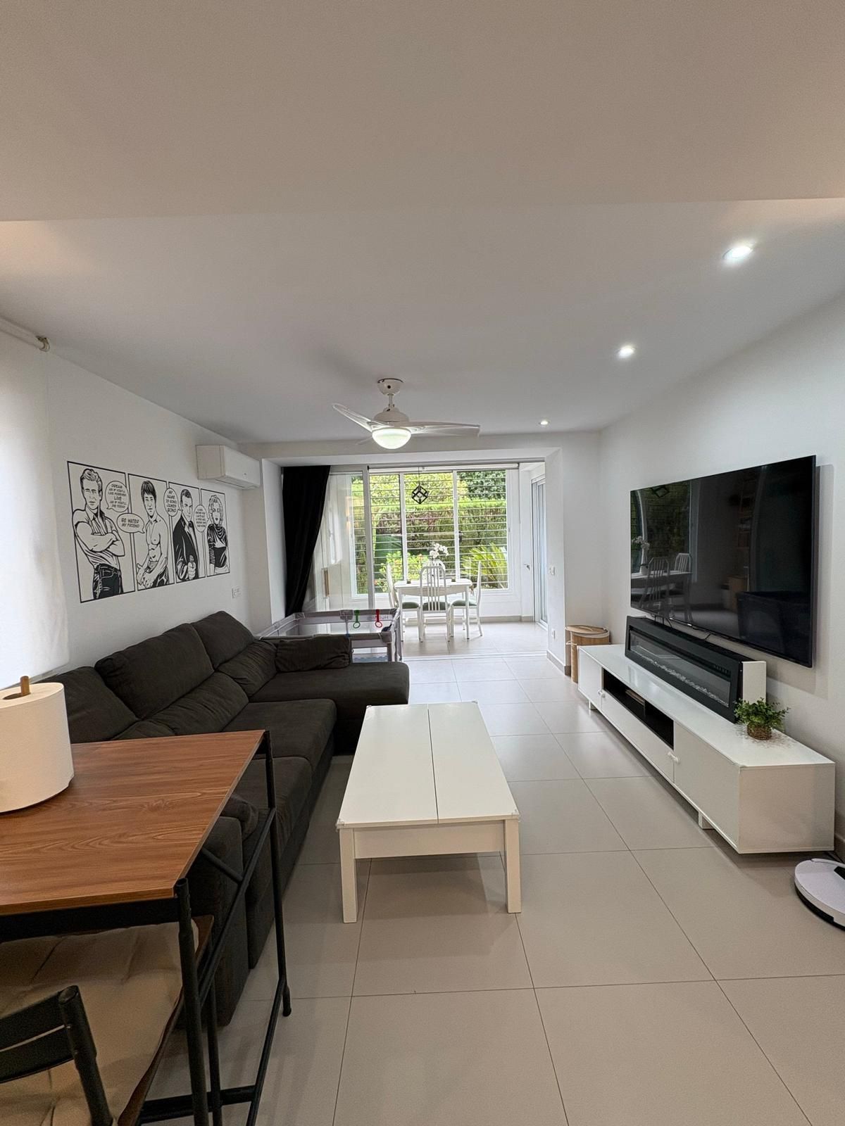 a92d69046f08e767f6f328a14e91078e - 1