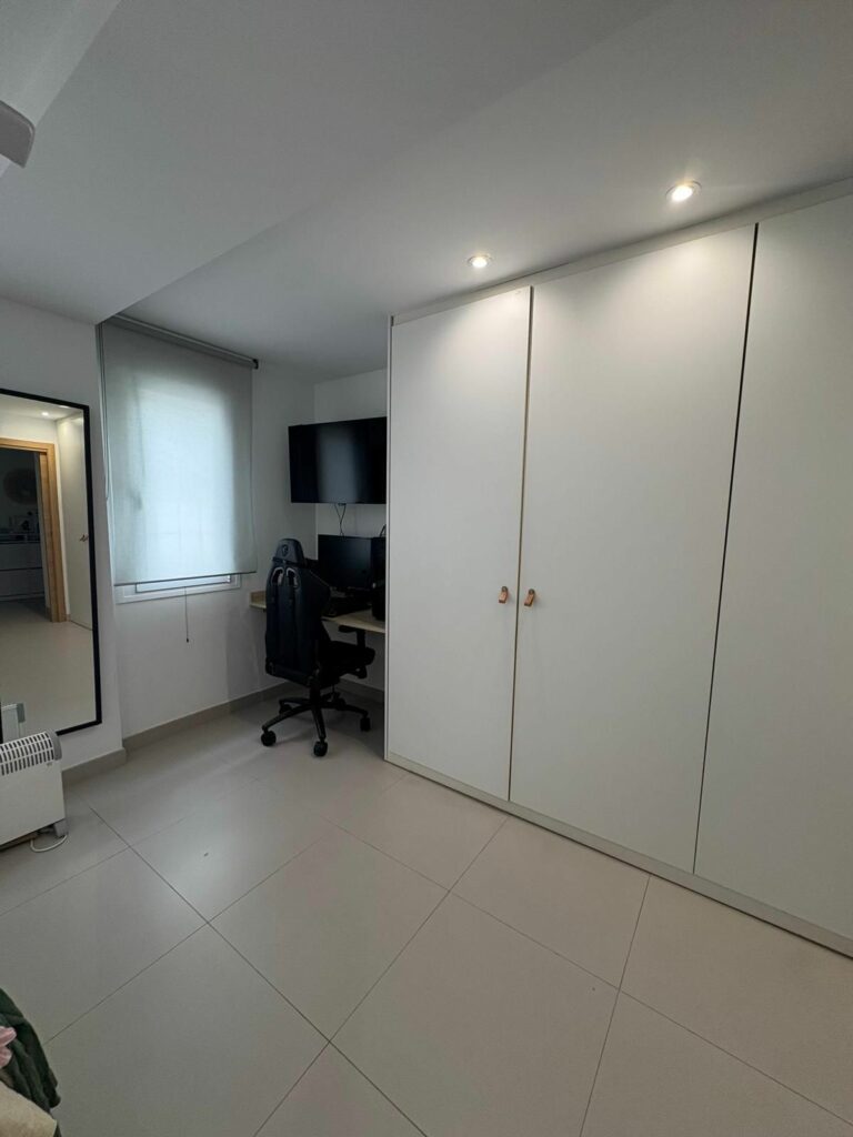 a92d69046f08e767f6f328a14e91078e - 16