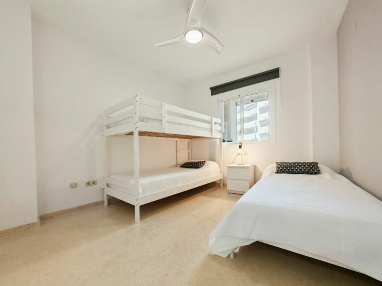 a9462e0a160de897926ec6e5f25b2f37 - 10