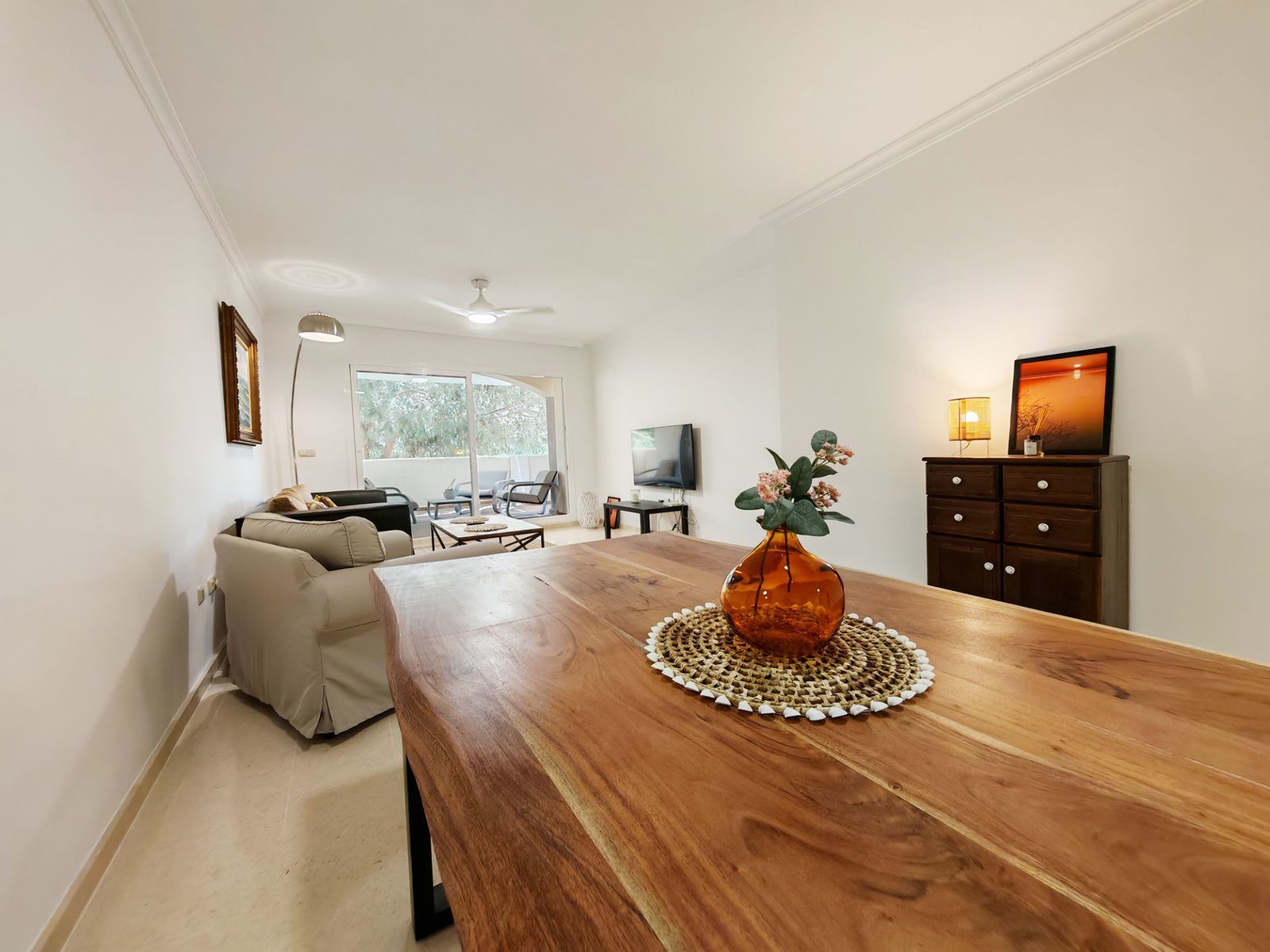 a9462e0a160de897926ec6e5f25b2f37 - 4