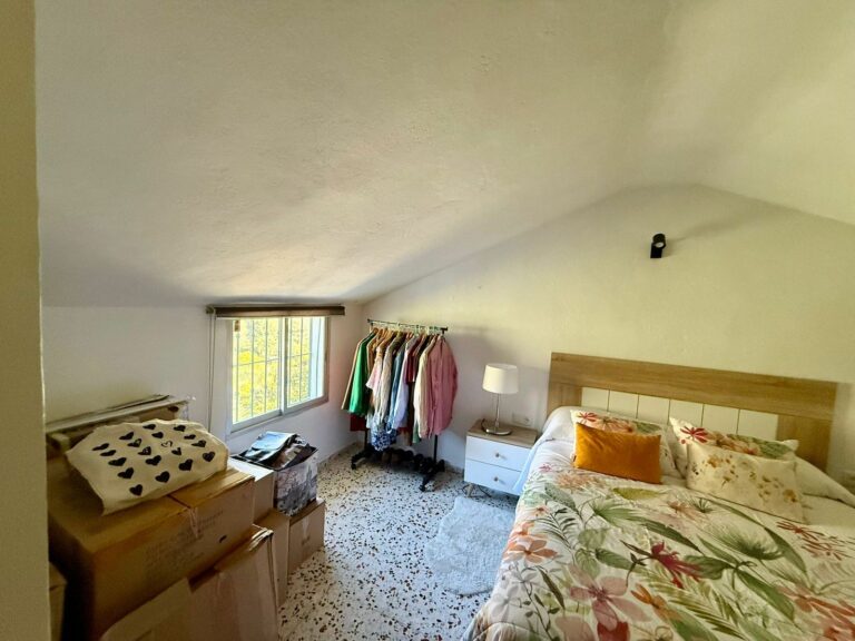 a9ce62bdac066de985a370fdcb504f47 - 15