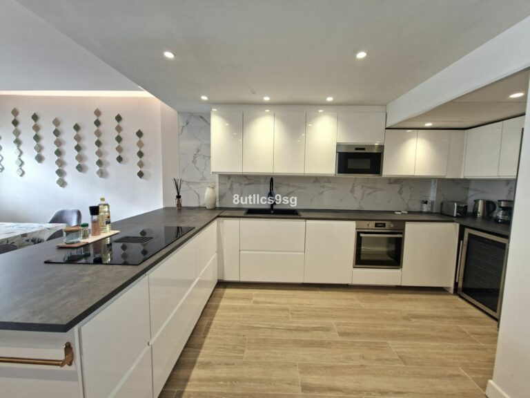 a9e170fa75d46dedffebca45ec2e2e0e - 5