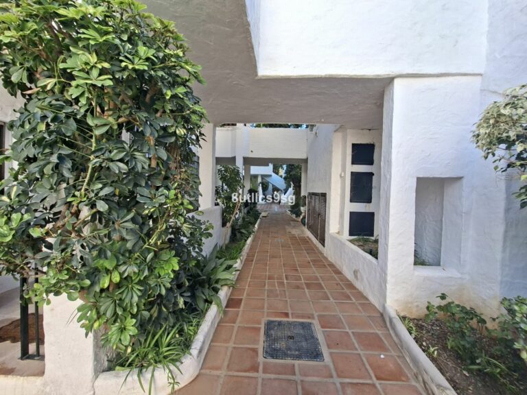 a9e170fa75d46dedffebca45ec2e2e0e - 6