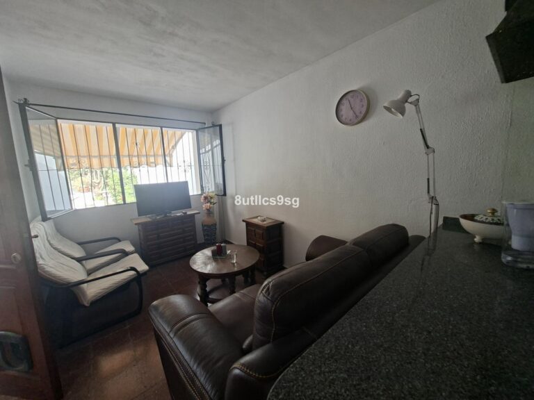 aad81580f780d0a71f9849a7275d169f - 10