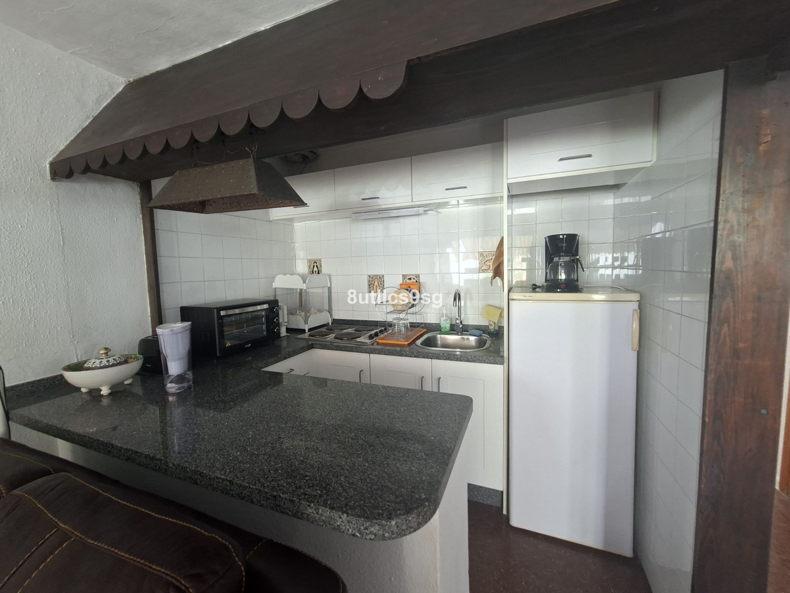 aad81580f780d0a71f9849a7275d169f - 11