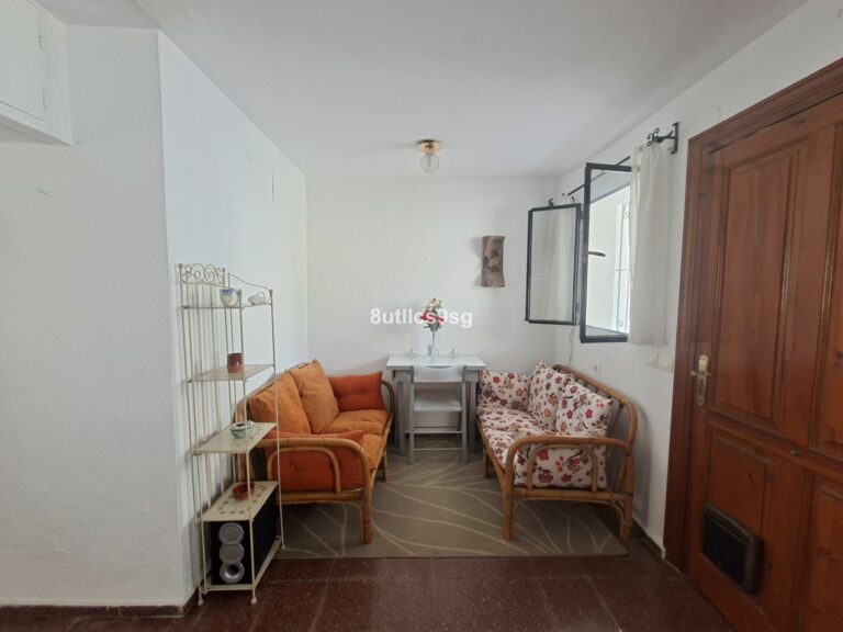 aad81580f780d0a71f9849a7275d169f - 7