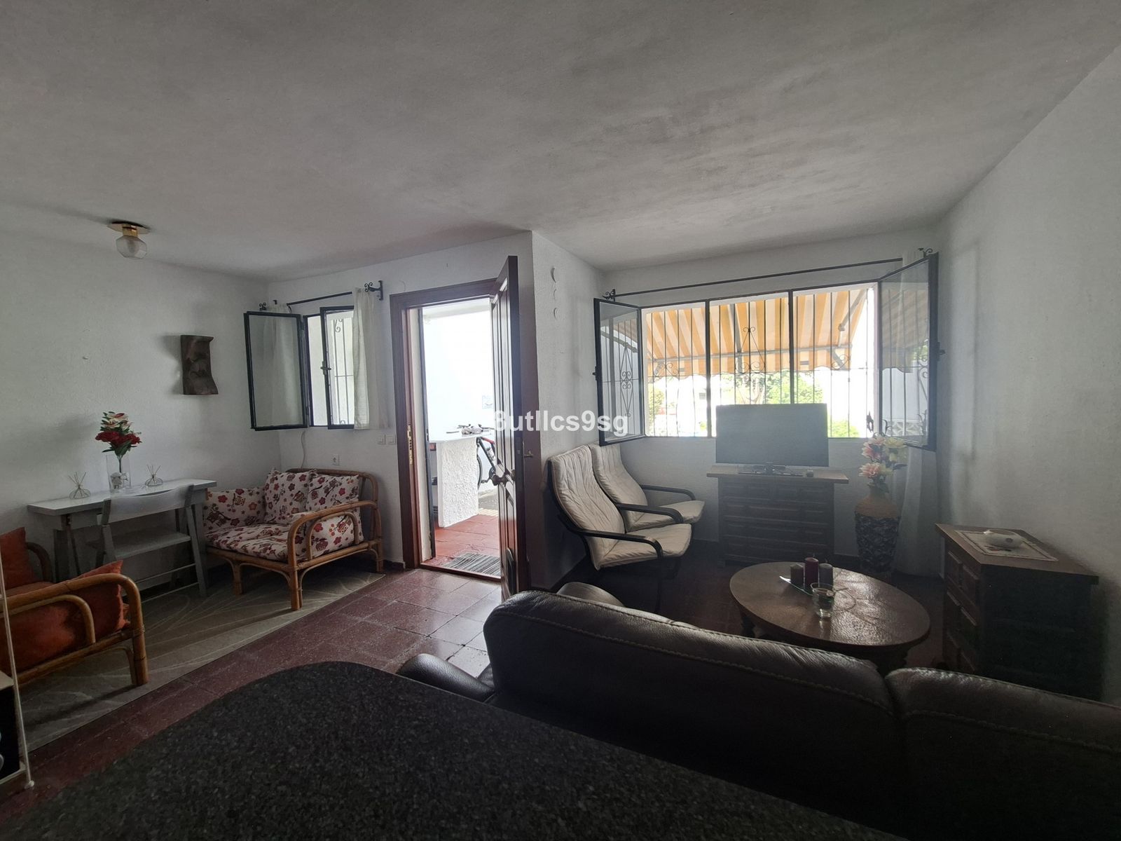 aad81580f780d0a71f9849a7275d169f - 9