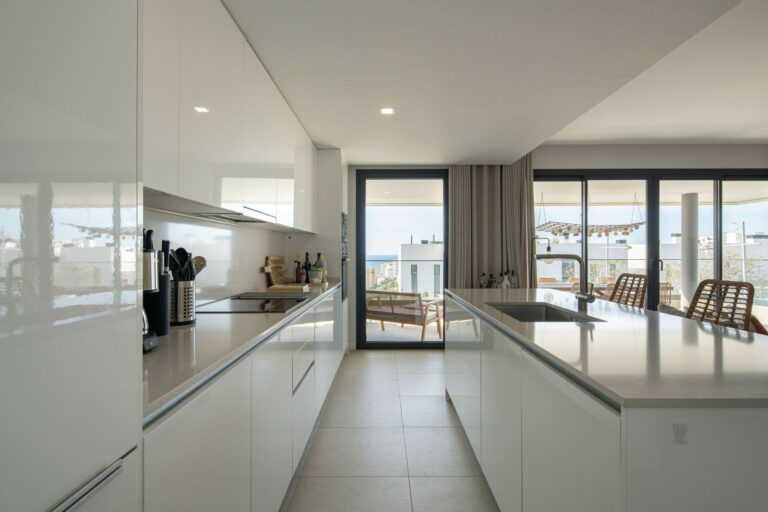 ab7858337054170ebebade6706ed9e4f - 8