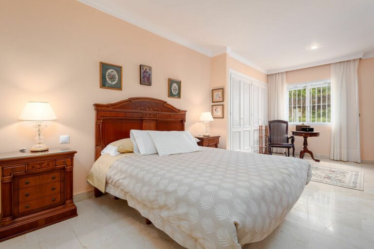 ac862e24201a09a3ca435ba3ee5396dc - 10