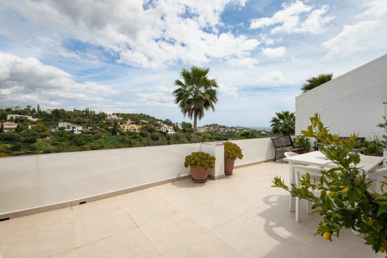 ac862e24201a09a3ca435ba3ee5396dc - 15