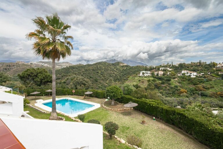 ac862e24201a09a3ca435ba3ee5396dc - 16