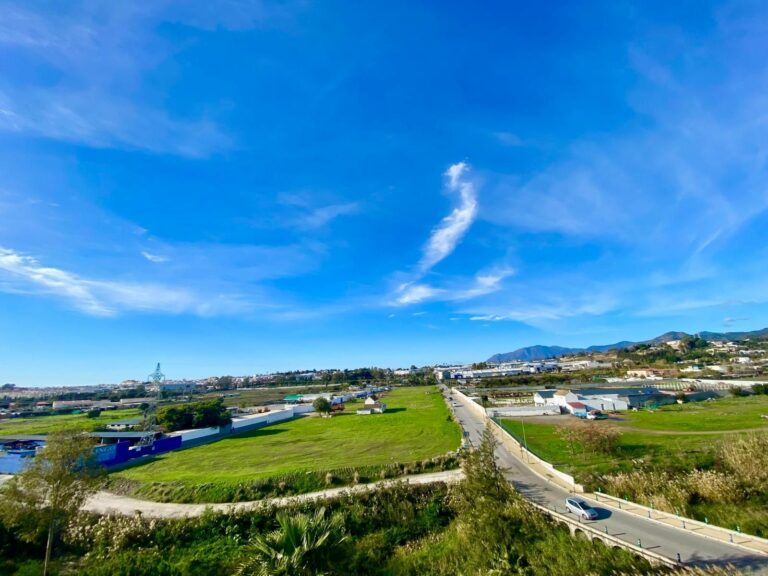 ad20113e932d171850d1b4d020d36feb - 12