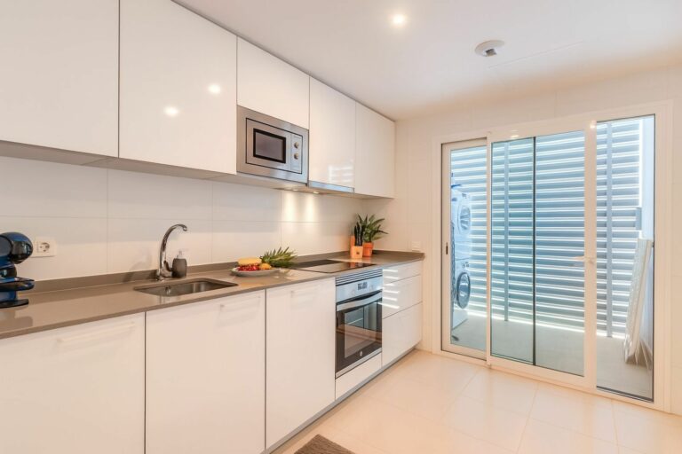 ad20113e932d171850d1b4d020d36feb - 6