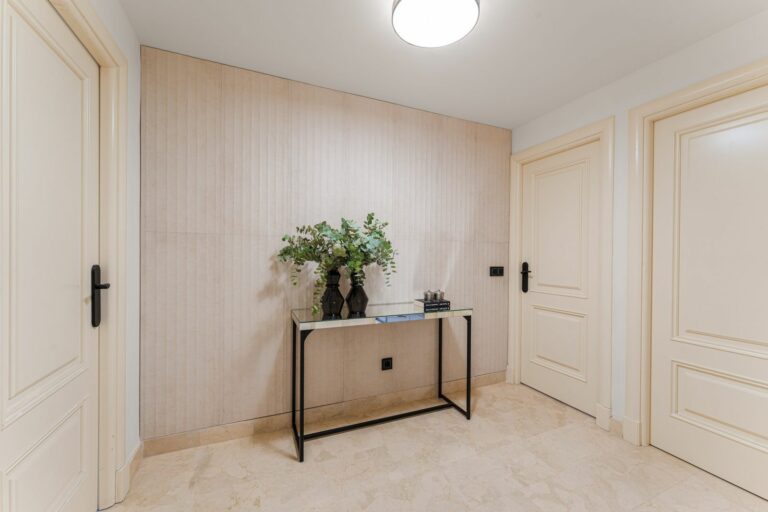 ae2e437b51b44167d4f74c324299326d - 8