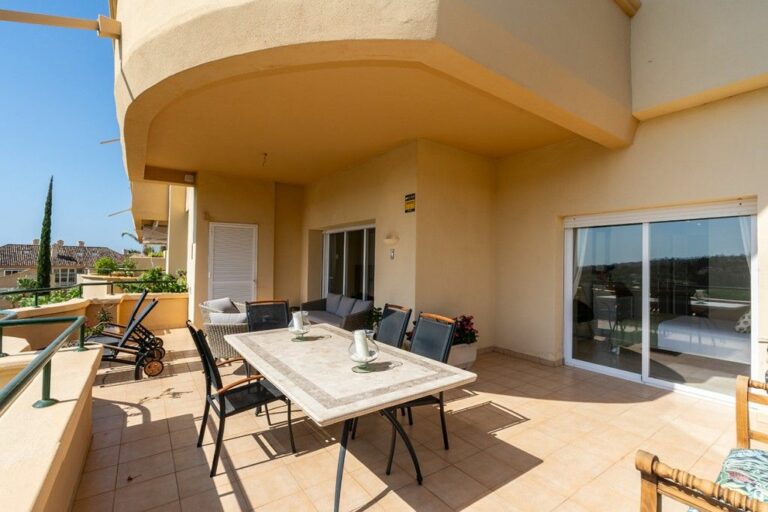 ae494a9afc5862b0e41b46cb8cc2ee57 - 12