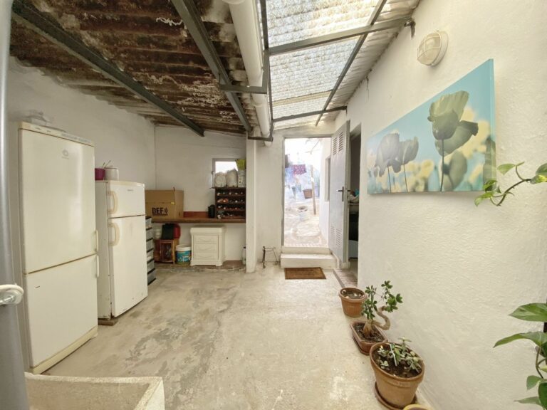 aee46e000dd3b1e57b3615ed48dac339 - 7