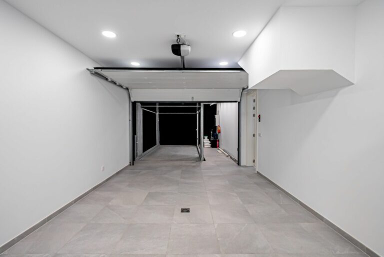 b1b909ce23f82f923fdba49c93f56c8e - 15