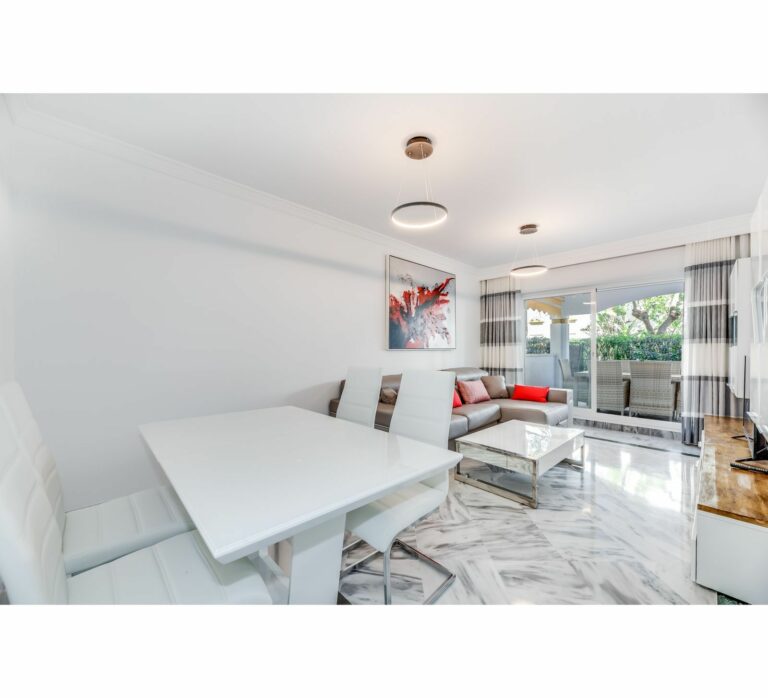 b3c3a833e1c8542d063130826187f1e4 - 6