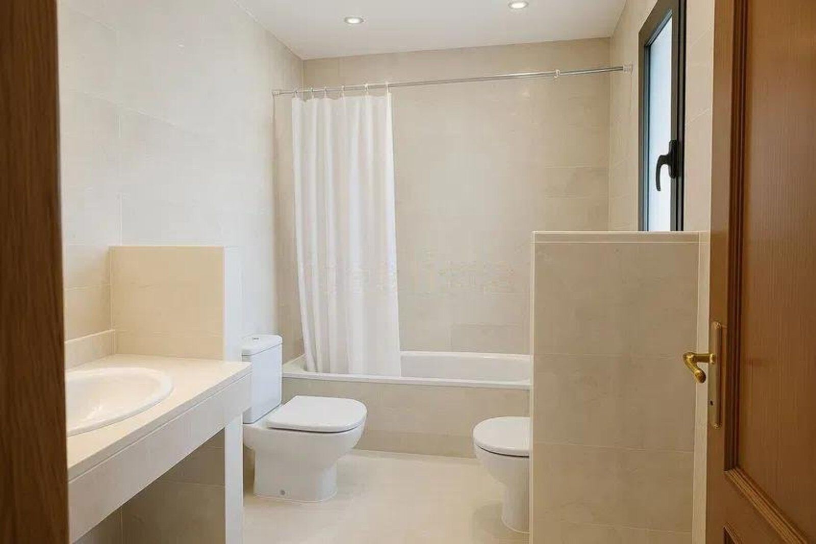 b479d7514d9fb16ff11bd96de0ee98cf - 13