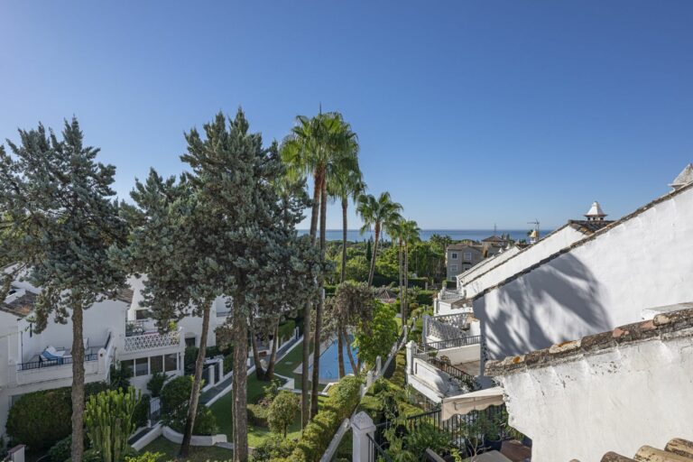 b48d547a07fb53fc868eafb0ddc47bf5 - 16