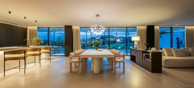 b697833487792c60229398628871d1af - 15