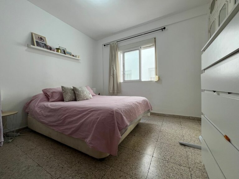 b71a453be8136841b3ed1f1fc13ea9f5 - 2