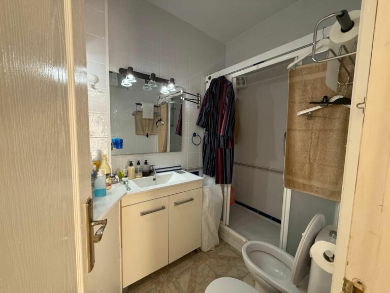 b863f82d710b58f94a831e95563a7cf1 - 10