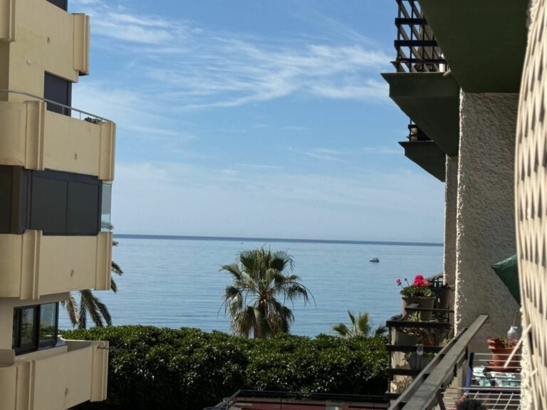 b863f82d710b58f94a831e95563a7cf1 - 3