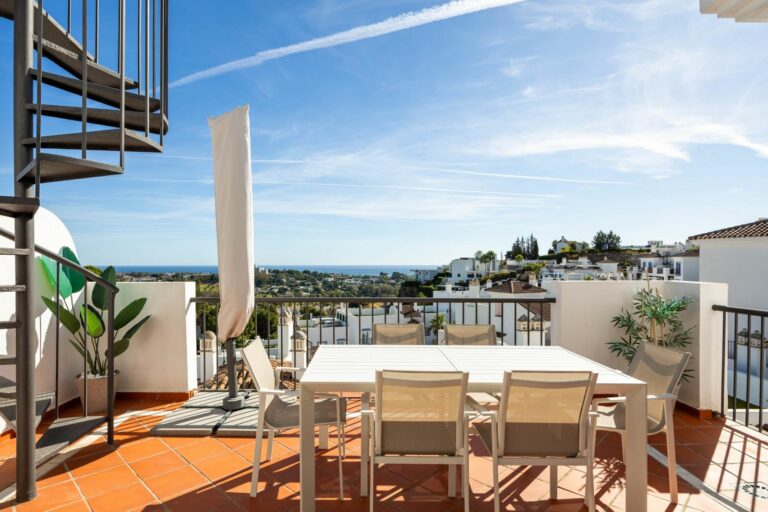 b8a075708a9ea07f570fc34a8c9be2bd - 3