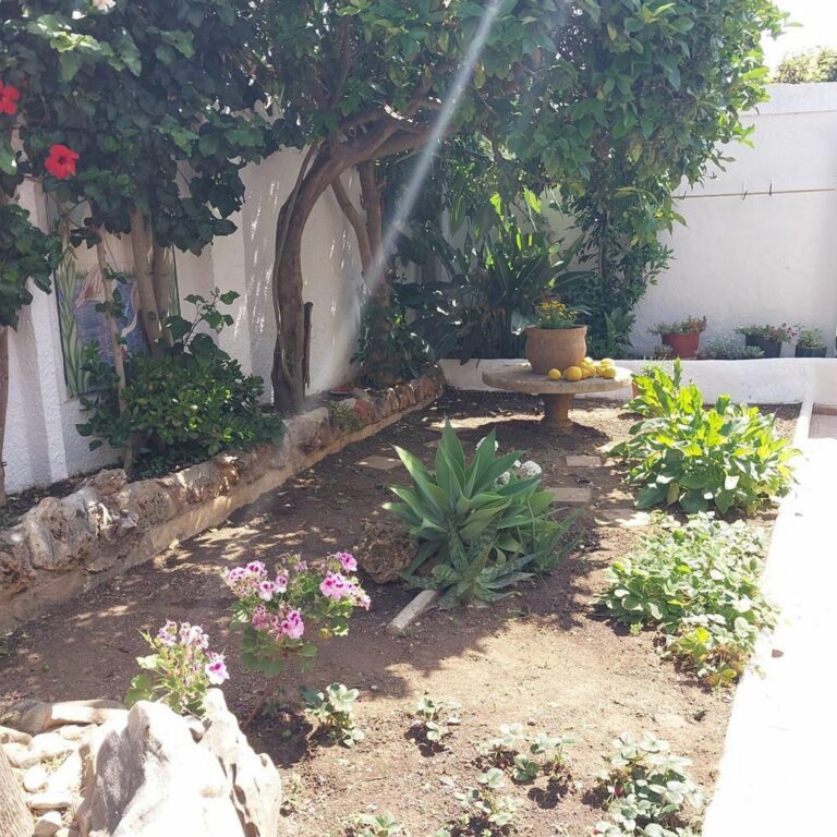 b93c4cd5a9b4f0b146ef4bc9d33b60b5 - 4