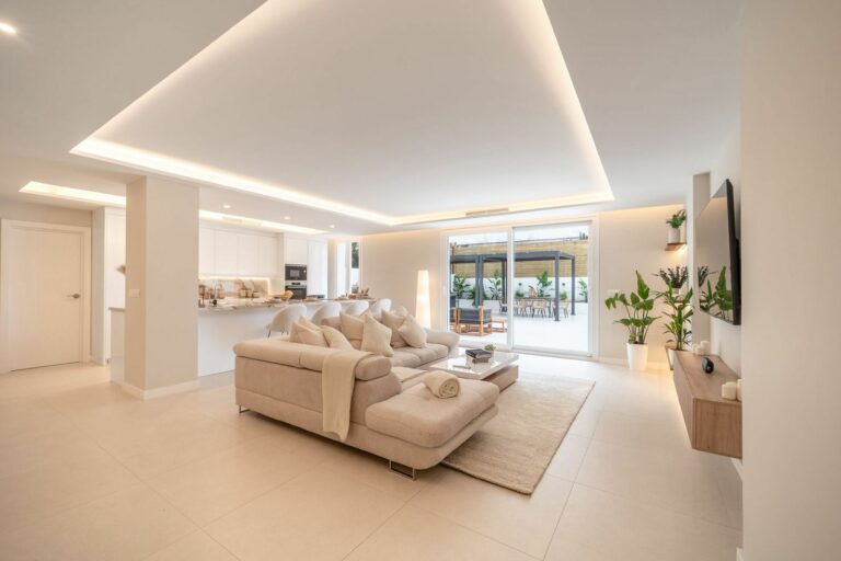 b98138ef80932be4a8f3c30a1c3827c1 - 1