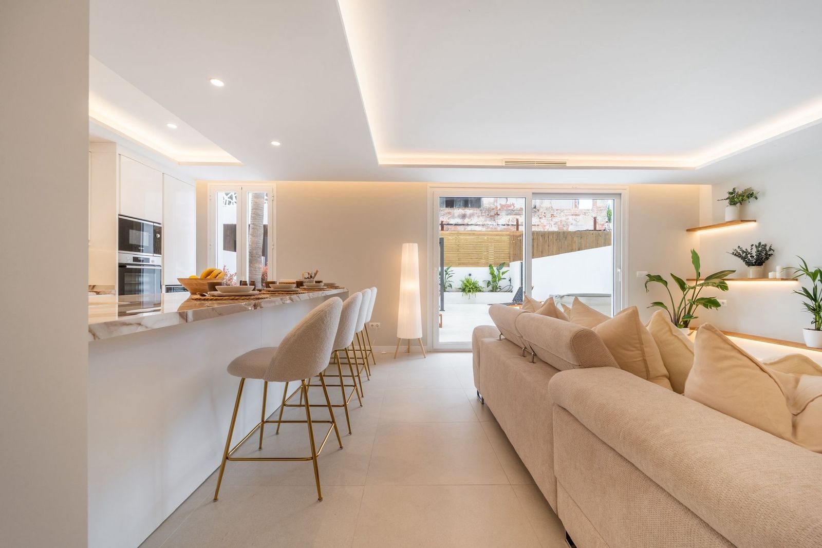 b98138ef80932be4a8f3c30a1c3827c1 - 13