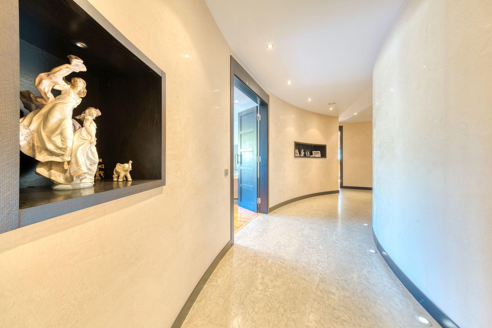 b9b9977a7425fafc0adf774e92ca54fa - 12