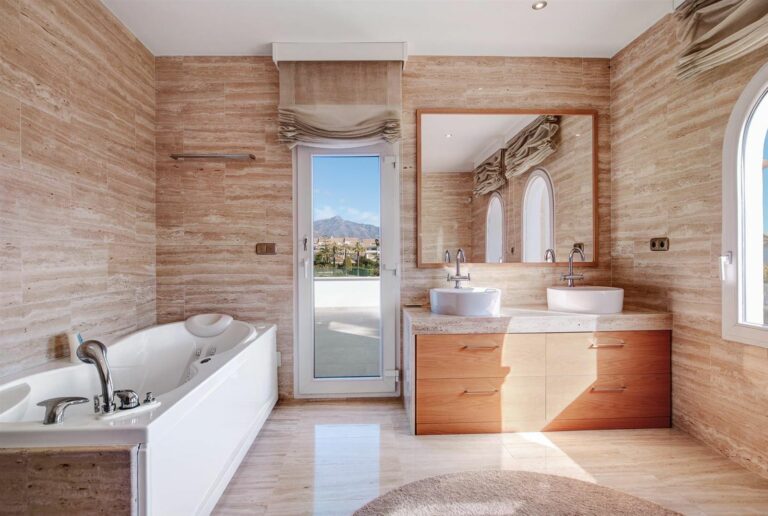 baa75acab9e889c3fa69167e8a5fca43 - 6