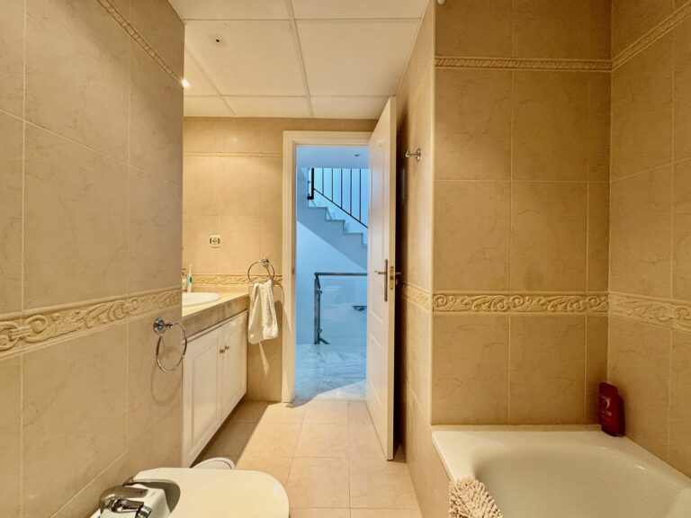 bb4614740df7f3d1319813f4182a6601 - 11