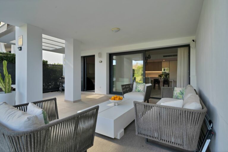 bbaaaaed738d9b725ee53cbc29b672b1 - 11