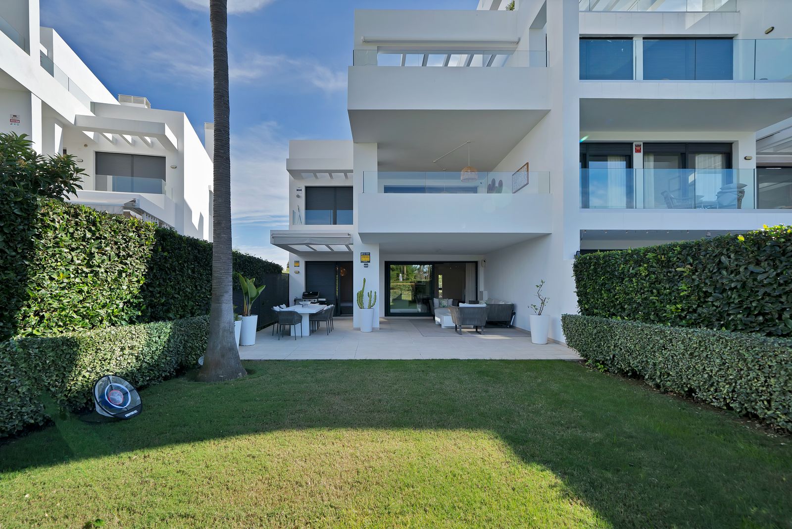 bbaaaaed738d9b725ee53cbc29b672b1 - 3