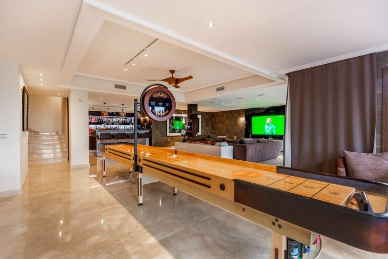 c053abcaad0902b3a873ed3fbeef7962 - 8