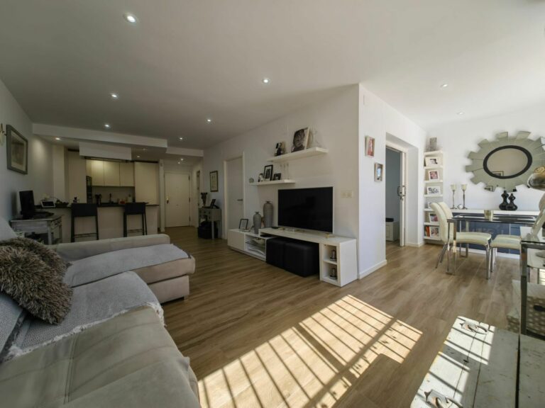 c06b2b87d7d95287140b81993f1af47d - 14