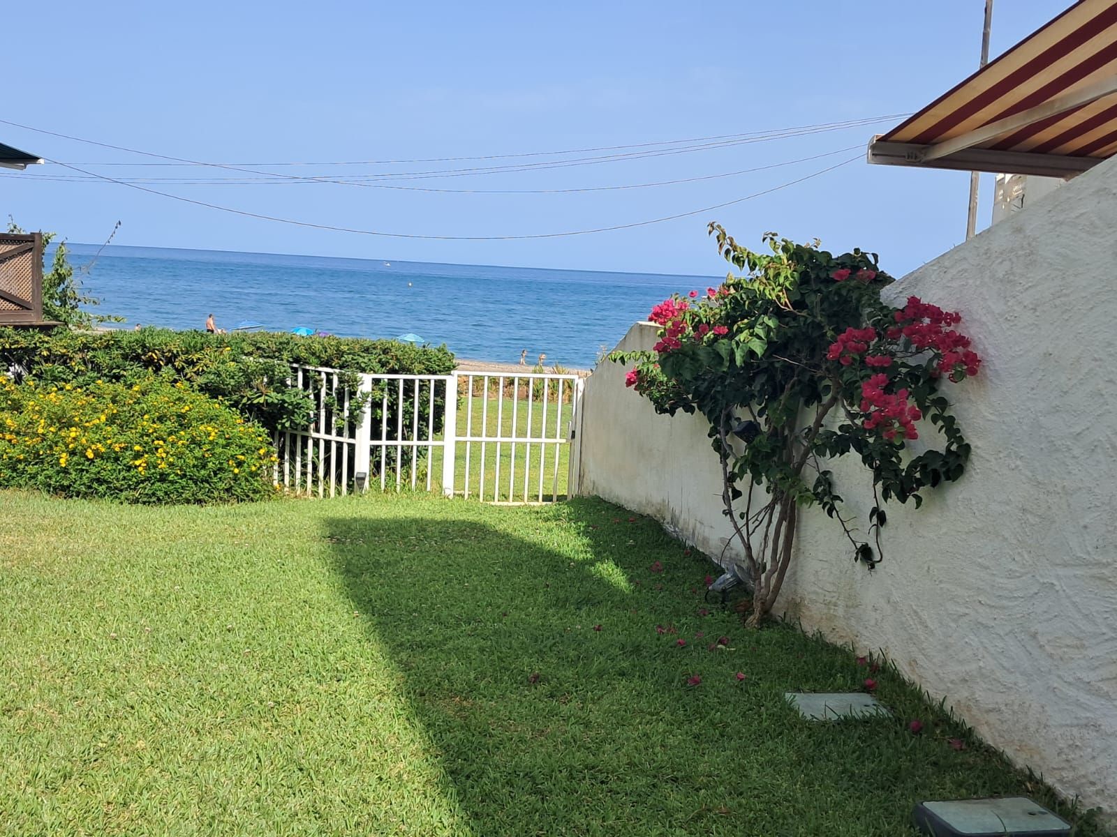 c0a6e934e9b535ec326f60c3fbe6601c - 1